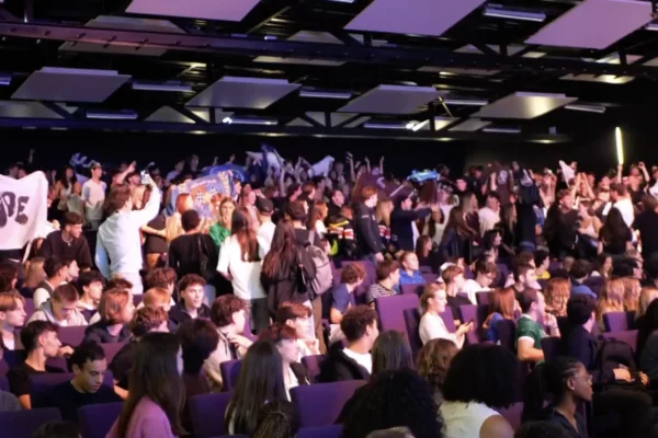 Vue d'ensemble du Forum des Assos organisé par le BDE à Lille, événement de la vie étudiante lilloise.